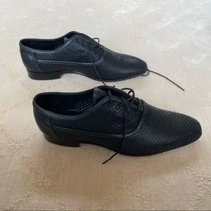 Valentino Garavani | Shoes | Valentino Garavani Mens Black  display picture 3